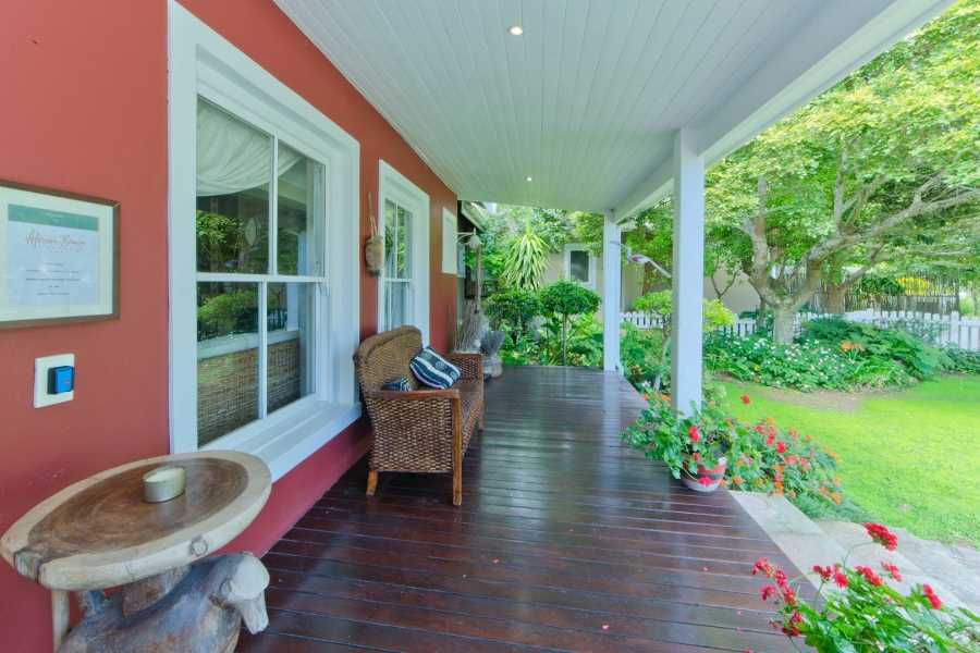 9 Bedroom Property for Sale in Leisure Isle Western Cape